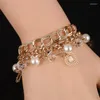 Bracelets porte-bonheur bijoux faits à la main femmes/fille chaîne perles Bracelet en cristal coeur Imitation perle pendentif multicouche