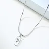 Pendentif colliers 2023 mode bijoux en acier inoxydable chanceux numéro 7 Simple chandail chaîne Femme collier adapté aux femmes
