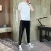 Survêtements pour hommes Summer Ice Silk Casual Set T-shirt à manches courtes pour hommes avec un pantalon long à la mode et beau sport Fashion Brand Wear