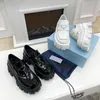 Siyah Platform Salonu Sıradan Ayakkabılar Kadın Seyahat Deri Dikiş Eğitmenleri Sneaker Cowhide Mektupları Kalın Alt Alt Kadın Tasarımcı Ayakkabı Leydi Spor Ayakkabıları Büyük Boyut 35-42 Kutu