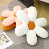 Poupées en peluche Nordic White 6 Petal Daisy Flower Oreiller Chambre De Chevet Forme De Tournesol Coussin Girly Sweet Heart Chat Chaise Siège Tulipe 230603