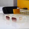 5A Lunettes de soleil Designer pour femmes et hommes Mode Big Frame Cat Eye Lunettes Modèle Spécial UV 400 Lettre de protection Big Leg Double Beam Frame Outdoor H9363