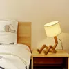Lampes de table en forme de robot salon E27 base en bois flexible lampe à LED travail nordique moderne apprentissage pour chambre décoration intérieure