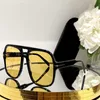النظارات الشمسية الأصلية Tom-Fords Ford for Classic Sunglasses Designer Women Women Men FT884 Brand Summer Box Frame Lenses