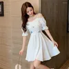 Повседневные платья 2023 Белое мини -платье Женское сексуальное солнечное салон винтаж подвеска одежда одежды для девочек на день рождения fairycore