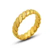 Gioielli minimalisti all'ingrosso Semplici anelli di torsione placcati in oro 18 carati Anelli di barretta vintage in acciaio inossidabile per le donne