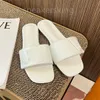 Luxe Slippers Designer Slides Mode Sandalen Outdoor Anti slip Vintage Schoenen Geborduurde Rubberen Strandschoenen Bedrukte Platte Schoenen Met doos 35-42