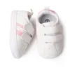 Baby White Sports Shoes Spring och Autumn New Baby Shoes Soft Sole Walking Shoes