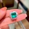 Cluster Ringe Exquisite Mode Smaragd Zirkon Für Damen Hochzeit Verlobung Paraiba Schmuck Geschenke