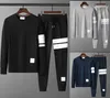 It-Thom Men Hoodies Sweatshirts الخريف الشتاء الشتاء القطن النقي قميص قميص متماسكة مخططة Arm Stripe Crewneck Pullover White Black Brown Women M-5XL J11