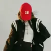 C 16 Letter Baseball Cap Lisa Star Online Red Catwalk Samma stil Cap för män och kvinnor Solskyddshatt