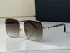 Oversize geometric design womens sunglasses lambskin classic chain design highlights the unique charm of women SIZE 61 16 145 mens sunglasses outdoor