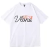 Vlone Designer T-Shirt Sommer Europa Paris Polos American Stars Mode Herren T-Shirts Bur Fashion Kleid Hemd Mann S Casual Brust Buchstabe Schwarz Weiß Hemd Luxurys Y1