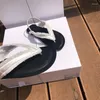 Sandalias 2023 Verano Minimalista Casual Plano Romano Zapatos Cómodos Tanga Mujeres