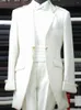 Męskie garnitury Ivoly White Blazer Spodery kostium Homme Terno Masculino Mężczyźni 2PCS (krawat spodni) kolacja na przyjęcie na wesele