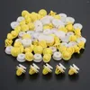 自動車オーガナイザー50pcs 7703077250 forclio megane scenictwingoファスナークリップインテリアトリムパネルドアカード