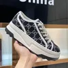 2024 sapatos de grife mulheres sapatos casuais low-cut 1977 alta carta superior tênis de alta qualidade bege ébano lona tênis sapato luxo tecido guarnições sapatos de sola grossa