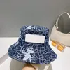 Sombrero de cubo sombreros de diseñador líneas de sombreros de lujo moda vaquero bordado gorra de cuero cinta verano para mujer visera casual versátil guapo