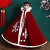 Etnische Kleding Meisjes Rode Hanfu Poncho's Met Fluweel En Dikke Capuchon Chinese Stijl Kindercape Uitloper Windscherm Jaar Warm