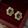 Retro Ear Studs Medieval Sunflower Modne temperament Nowe Perły Kolczyki E385