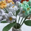 Dekorativa blommor handstickade myosotis falska bukett konstgjorda för vas hemrum skrivbord valentins dag dekoration blommor arrangemang