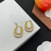 Designer mode kvinnor vatten dropp örhängen enkel rund hänge mässing engagemang örhänge logotyp med kristallsmycken