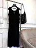 Robes décontractées de base concepteur 2023 été nouveau coeur Machine fendue conception Unique motif broderie mince robe élastique pour les femmes C9IM