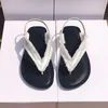 Sandalias 2023 Verano Minimalista Casual Plano Romano Zapatos Cómodos Tanga Mujeres