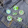 Pins Broschen Caring for the Earth Breastpin Green Circular Environmental Protection Metal Badge Wearing Medal Neckpin Pins T230605