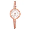 Montres-bracelets Simple femmes montres petit Bracelet en or Bracelet montre de luxe 2023 marque de mode cadran romain rétro dames cadeau