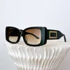Mens solglasögon med låda tredimensionella ramsemester par hundra match temperament kvinnor solglasögon vu400 skydd lunett