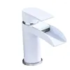 Robinets de lavabo de salle de bain Robinet noir carré Accessoires de mitigeur de bassin en acier inoxydable Robinet