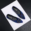 Zapatos de mujer en verano 2023 primavera y otoño nuevos zapatos planos de Joker poco profundos puntiagudos zapatos de trabajo negros de suela blanda zapatos de frijol 35-43