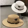 2023Pra Da Sombrero de paja de diseñador para mujer Sombrero de copa plana Moda para mujer Sombrero de sol de verano plegable y esponjoso UPF 50 Sombrero de diseñador de ala ancha protectora Cappello