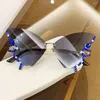 Okulary przeciwsłoneczne Ramy luksusowe diament dla damskich y2k vintage bez ogrzewanych słonecznych okularów okularów motyla