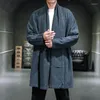 Ropa étnica Otoño e invierno Estilo chino Chaqueta cortavientos para hombre Lino Hanfu Capa Chaqueta de protección solar Kimono japonés