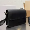 Mode crossbody kvinnor axelväska högkvalitativ handväskor designer messenger väskor mini box klassisk handväska purses svarta totes klassiska korskropp triomphe hasp