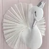 Decorazioni da parete Baby Girl Room Decor Peluche Testa di animale Cigno Decorazione da parete per la casa Giocattoli farciti per bambini Accessori per la camera da letto per bambini Regalo per bambini 230603