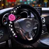 Nouveau camélia fleur strass peluche fourrure volant couvre Bling cristal voiture direction couvert femmes voiture intérieur accessoires