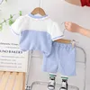 Conjuntos de ropa para niñas, atuendo de verano 2023, camisetas de manga corta de dibujos animados de retazos de estilo coreano, Tops y pantalones cortos, 2 uds., ropa infantil para niñas