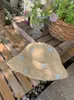 Широкие шляпы к корейской ручной соломенной шляпах приморский солнцезащитный крем Трехмерный цветочный летний универсальный солнце сладкий складной женщины кепку