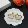 Petite Taille Femmes Hoop Boucles D'oreilles De Mode Lettre Amour Or Boucles D'oreilles Dame Designer De Luxe Coeur Boucle D'oreille Marques Bijoux En Gros