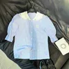 Blusas femininas camisas designer 2023 verão novo produto frisado boneca pescoço letra bordado azul claro xadrez bolha manga camisa para mulheres MMTD