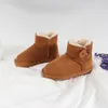 Детская обувь 3352 Снежные австралийские ботинки теплые малыши Uggly Booties для мальчиков тренеры кожи дизайнерские кроссовки молодежь