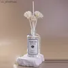 Ensembles de diffuseur de roseaux de 260 ml avec diffuseur d'huiles essentielles de fleurs sèches Encens désodorisant pour toilettes Hilton avec bâtons de lavande L230523