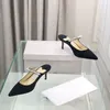 Scarpe Muller di design con tacco medio in cristallo di perle, scarpe classiche di design della moda, pantofole da interpretazione dal fascino elegante, confezione regalo di design a scelta multicolore