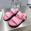 Hoge kwaliteit klassieke designer sandaal dia's sandalen voor dames nieuwe clor damesschoenen zomer sexy metalen knop outdoor strand lederen gesp platform slippers