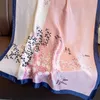 Sarongs 18090cm varumärke Summer Women Scarf Fashion Quality Soft Silk Scarves Female Shawls Foulard Beach Coverups Wraps Bandana 230605