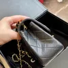 Designer Luxury Womens Handbags Crossbody Purses mångsidiga Chaintotes Classic Vintage Leather Underarm Package Fashion Casual Black Wallet
