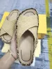 2023 Sandales Luxurys Designers Chaussure d'été Chaussures Designer Womens Slip Toe Sandal Slingback mode polyvalent